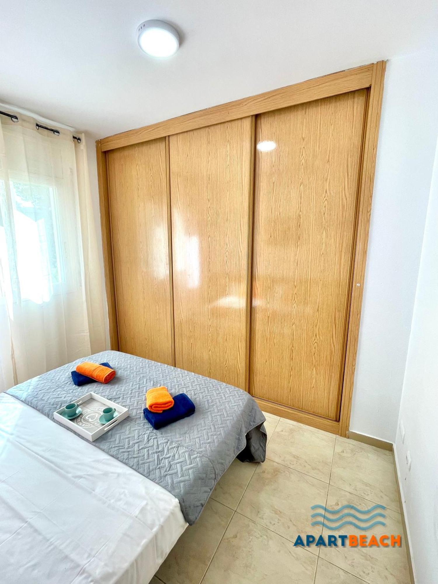 Apartbeach Golden I Muy Luminoso Junto Playa Y Climatizado Salou Exterior foto